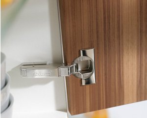 Topfscharniere für Holztüren